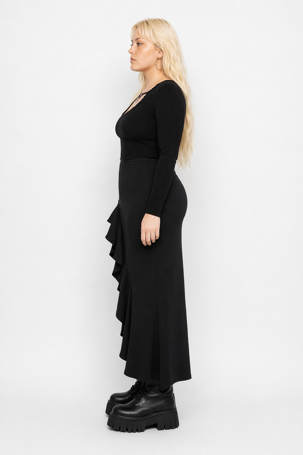 Black Split Ruffle Skirt black