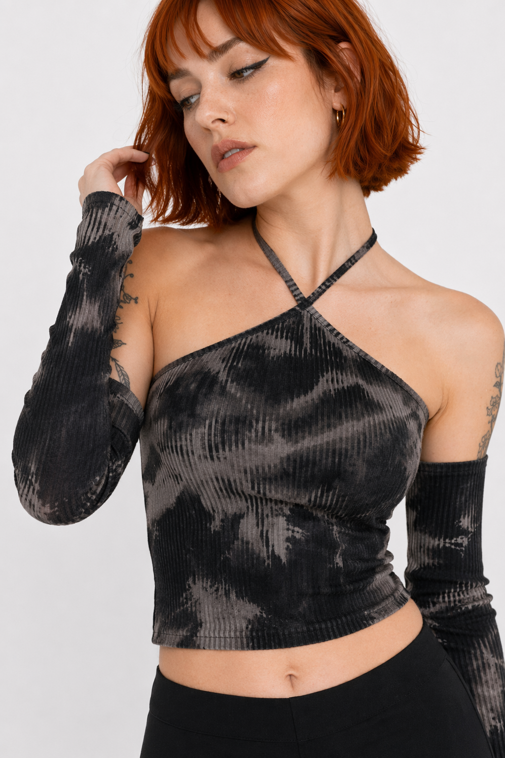 Hourglass Tie Dye Cold Shoulder Top Black Gray
