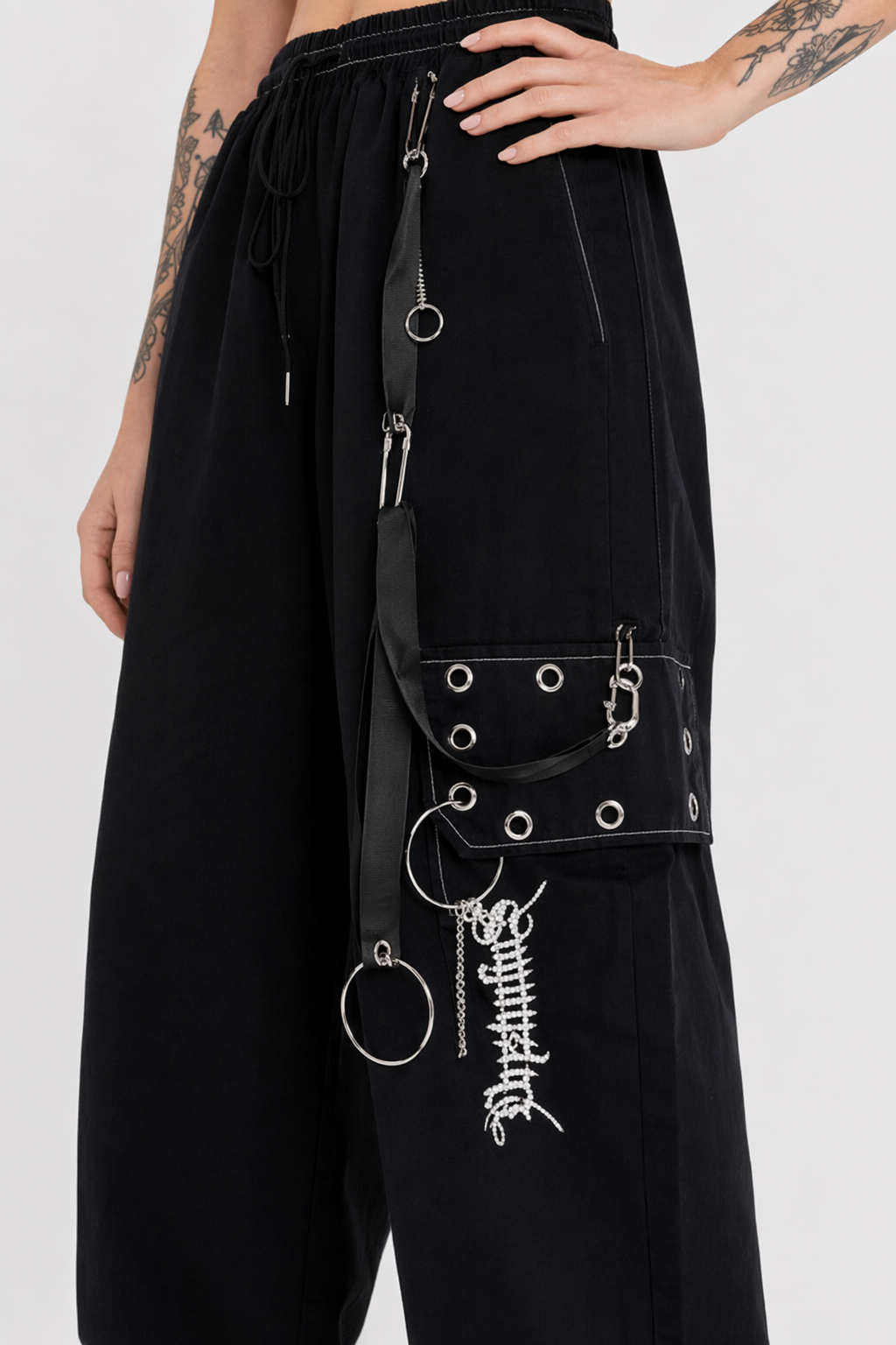 Town' Grunge Cargo Pants Black