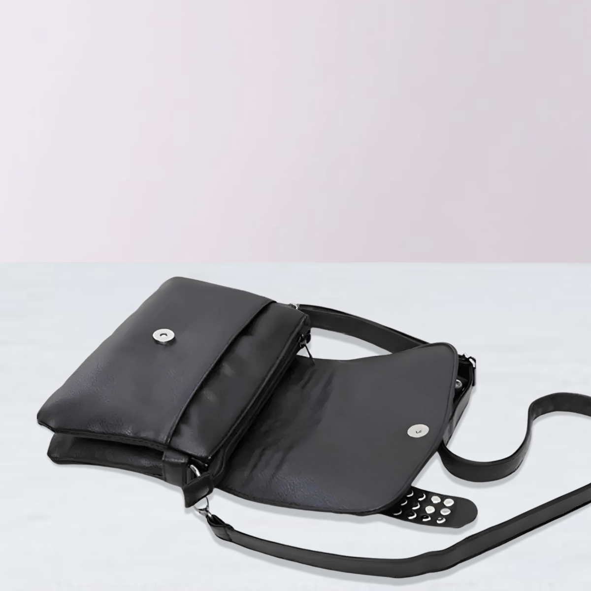 Black Skull Rivet Bag - The Cursed Closet