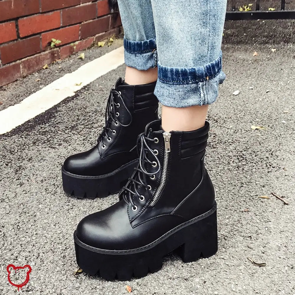 Billys Chunky Black Platforms Black Shoes / 6.5 Footwear