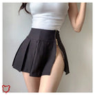 Black Grunge Pleated Skirt Black / M Clothing