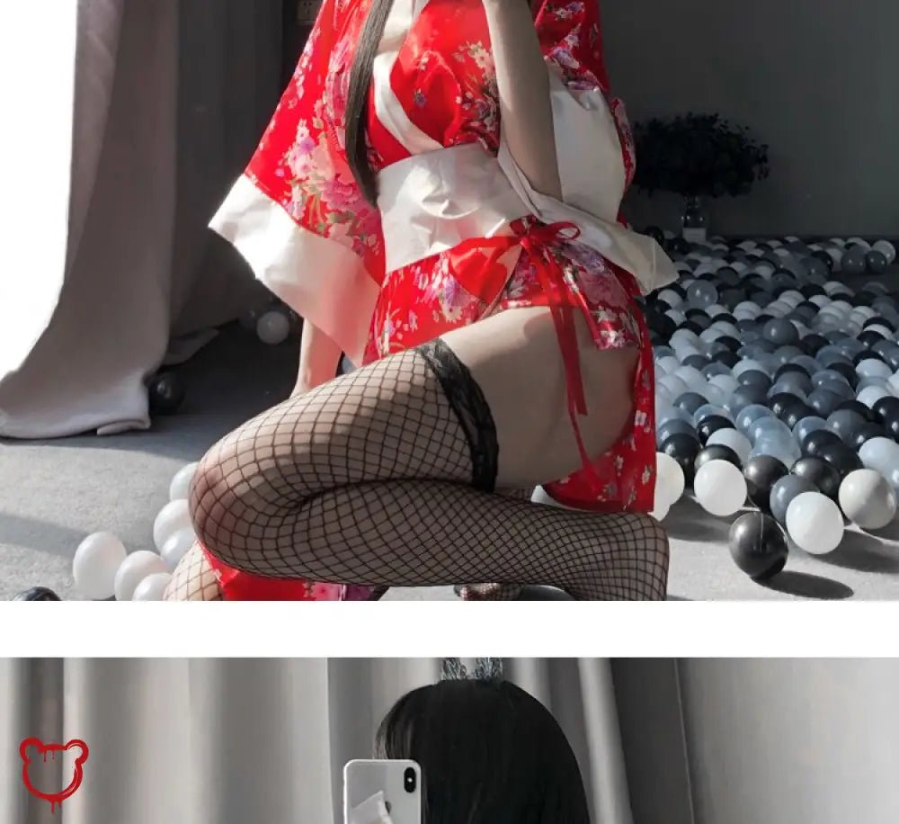 Black Red Kimono Cosplay Ensemble - The Cursed Closet