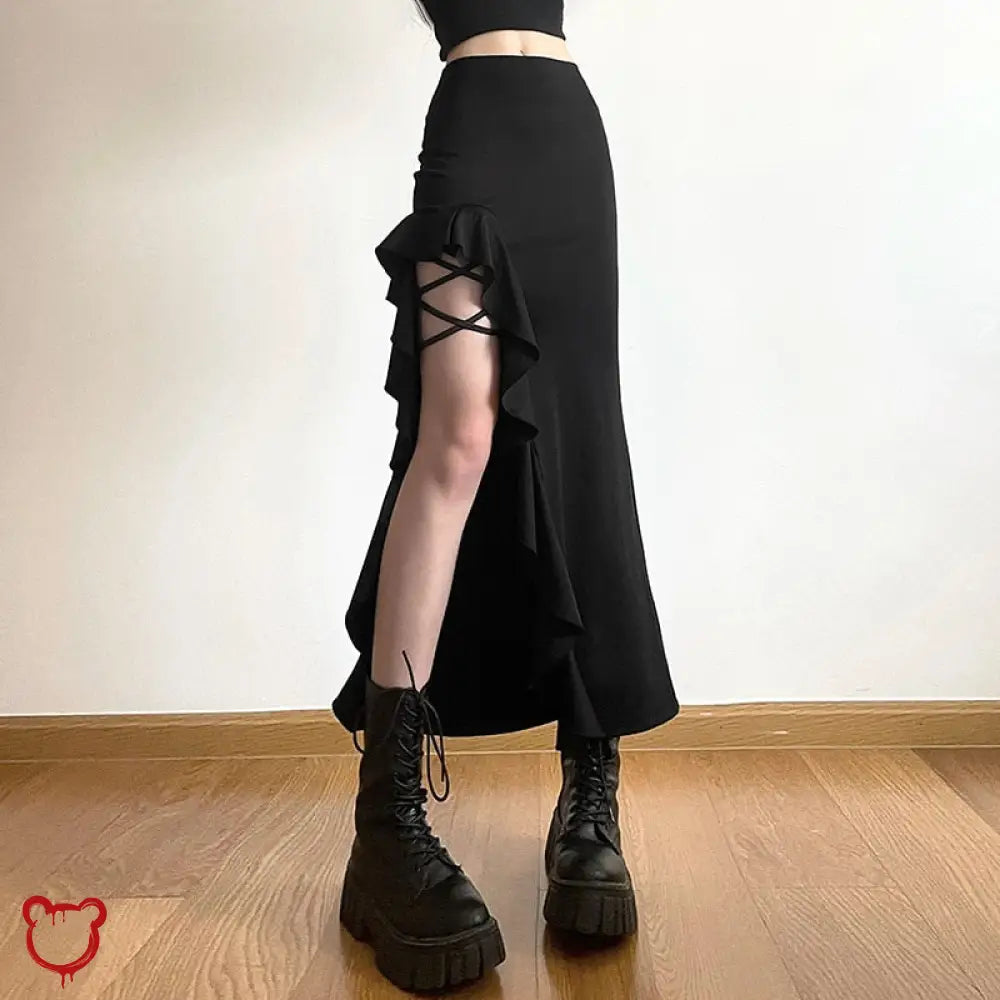 Black Split Ruffle Skirt Clothing