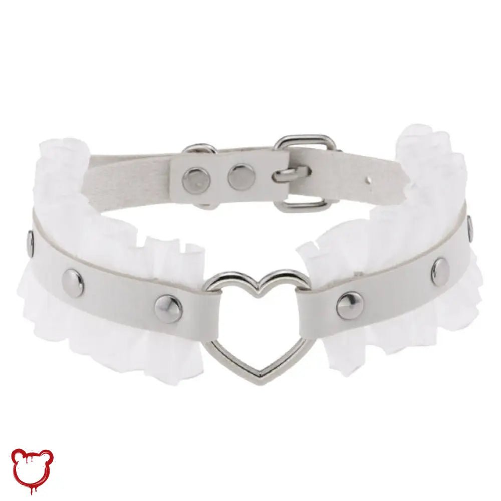 "Charming Lace Heart Necklace" - The Cursed Closet
