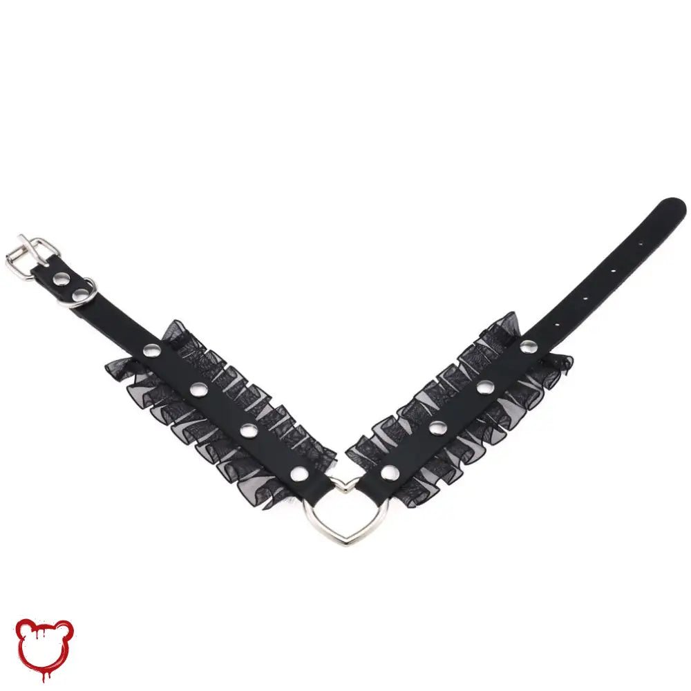 "Charming Lace Heart Necklace" - The Cursed Closet