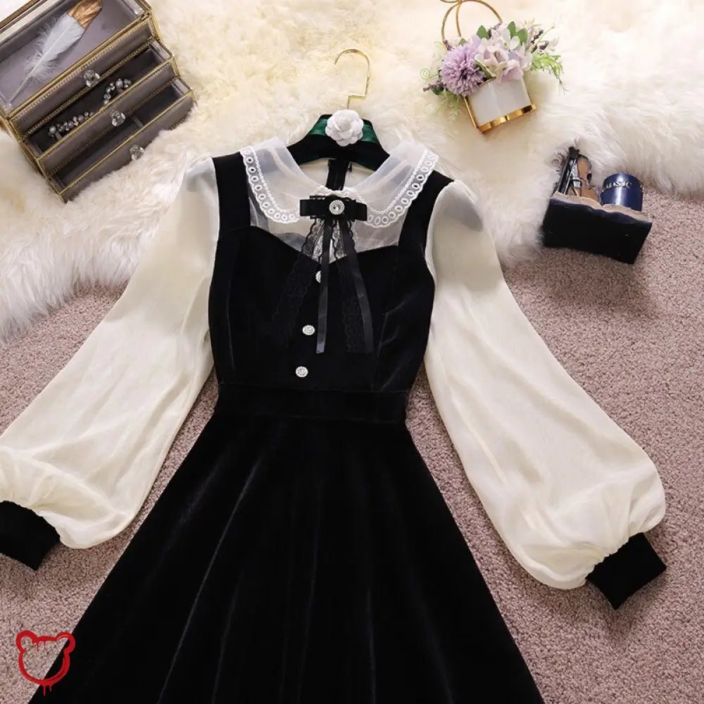 Dahlia Gothic Shirt Dress - The Cursed Closet