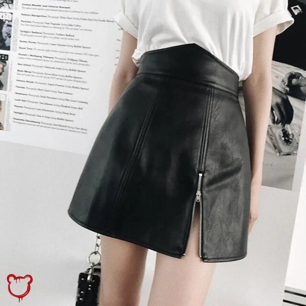 "Frighteners' Black/Red PU Mini Skirt" - The Cursed Closet