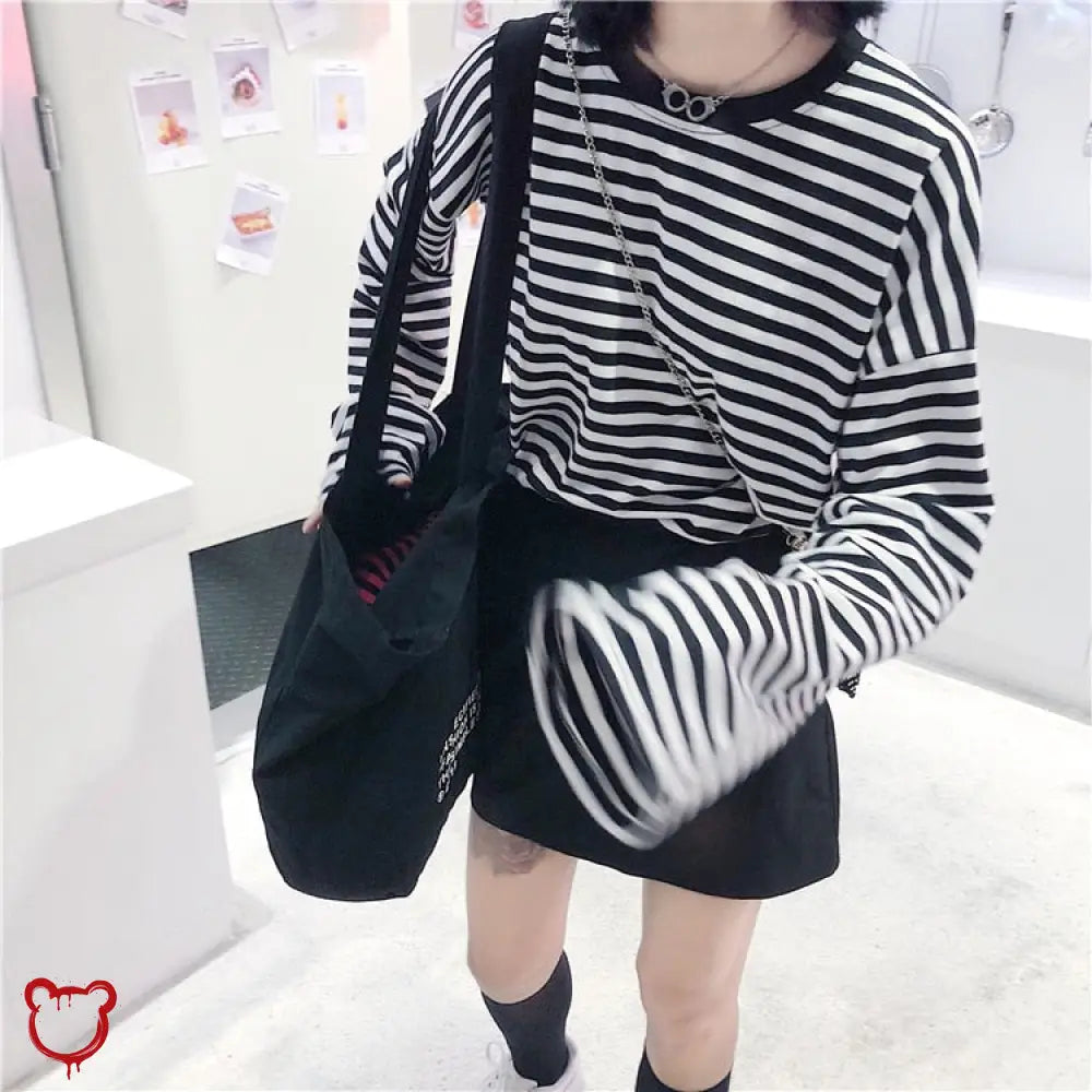 Grunge Stripe Casual Top Black White / One Size Clothing