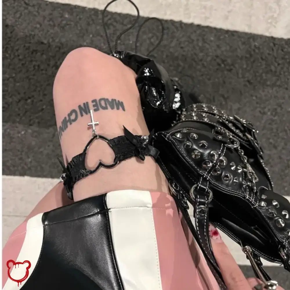 "Heart Lace Leg Garter - Black" - The Cursed Closet
