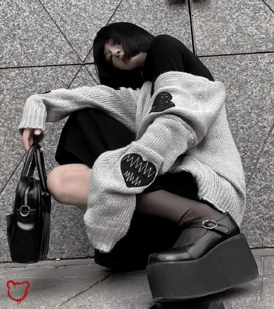 Love-Themed Casual Knit Sweater M / Dark Gray Clothing